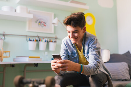 mBank nově poskytuje digitální sjednání účtu pomocí Bank iD i pro mladé klienty od 15 let