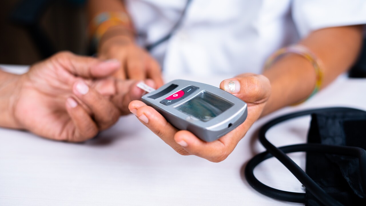 #CukrNaPranýři: Dialiga zve na akci ke Světovému dni diabetu. Bude se měřit orientační glykémie i vystavovat sochy z cukru