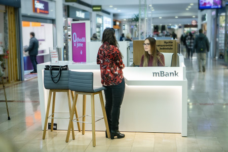 Blíž klientům. mBank rozšířila počet obchodních míst o dalších pět