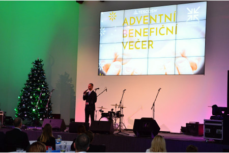 Na šestém benefičním koncertě pro Fakultní nemocnici Olomouc Crosspoint vybral rekordních 1,5 milionu korun