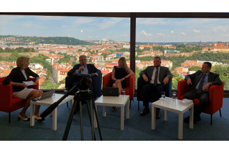 Kulatý stůl k zákonu o trestní odpovědnosti právnických osob pro SPS