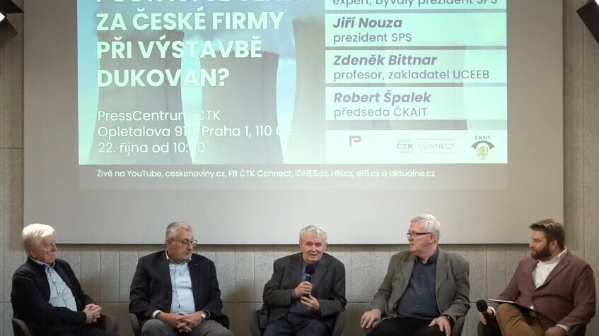 Je potřeba zapojit české firmy do dostavby Dukovan