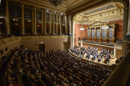 Dvořákova „Novosvětská“ rozezněla Rudolfinum